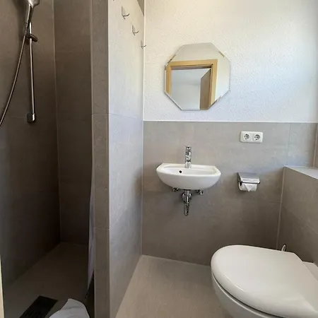 Hayat & Apart Otel Rust