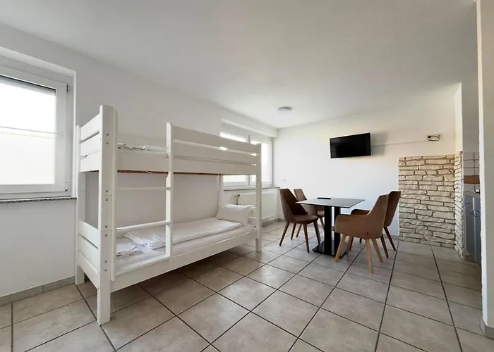 Hayat & Aparthotel 3*