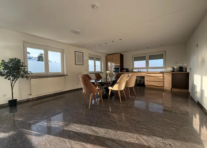 Hayat & Aparthotel 3*